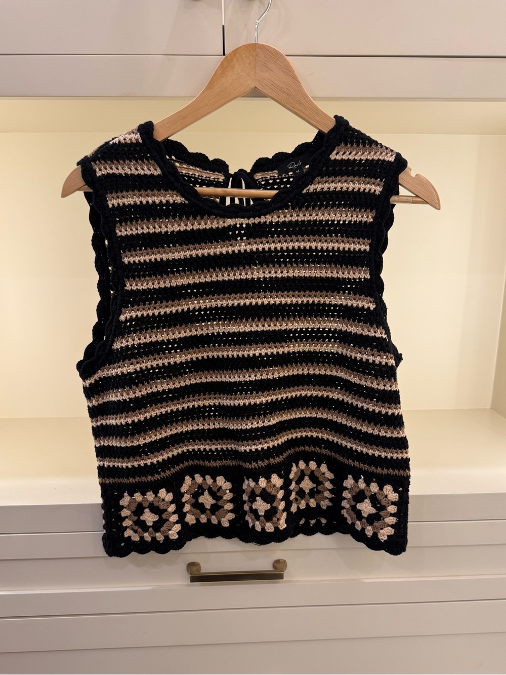 Rails Classic Crochet Stripe Sleeveless Top - Black & Cream